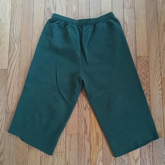 ♦ 3 for $15 University of Delaware Jeweled Sweats - Picture 4 of 8